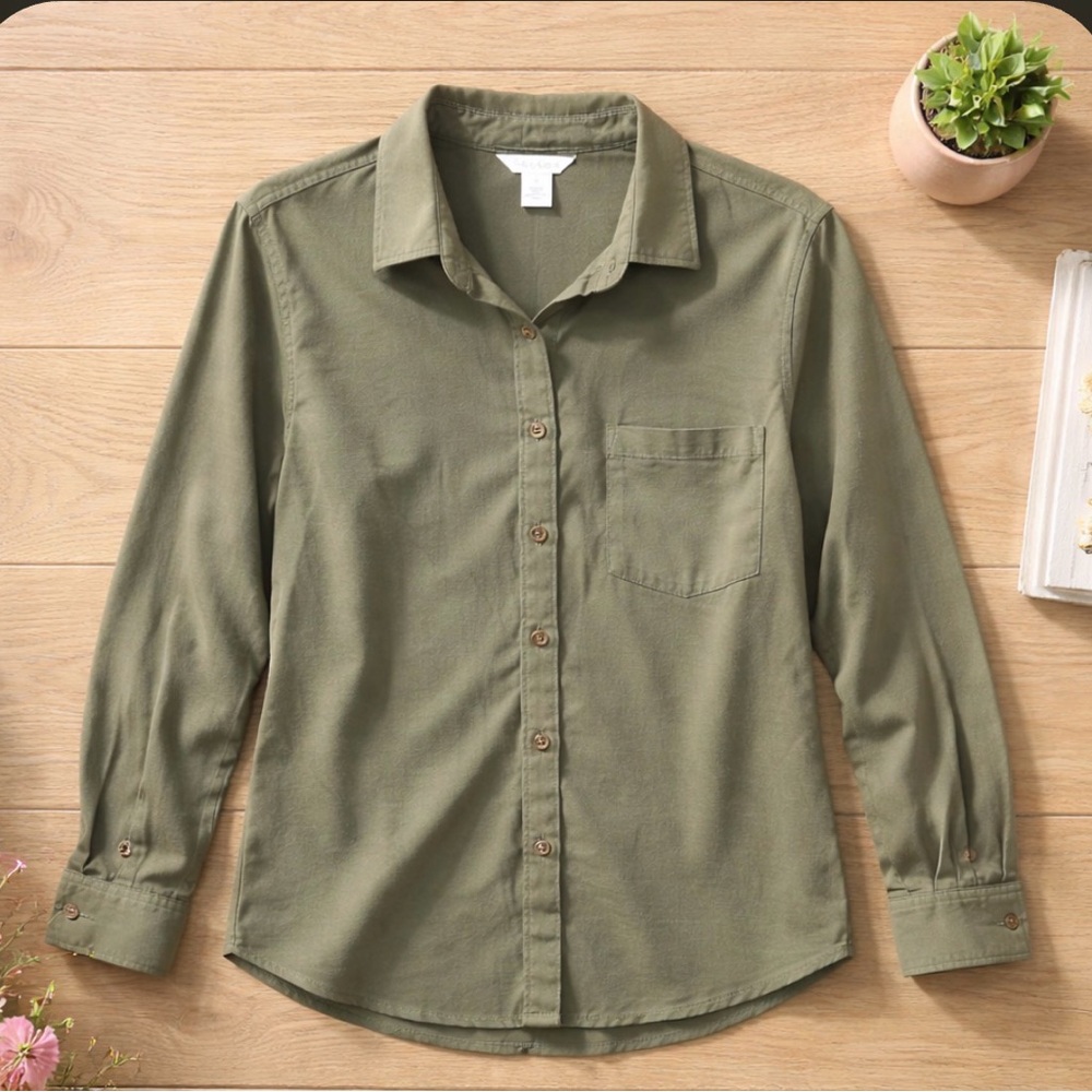 Caslon Dark Green Women's Button-Down Shirt *WORN ONCE*